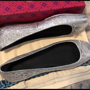 Tory Burch “Laila” NIB